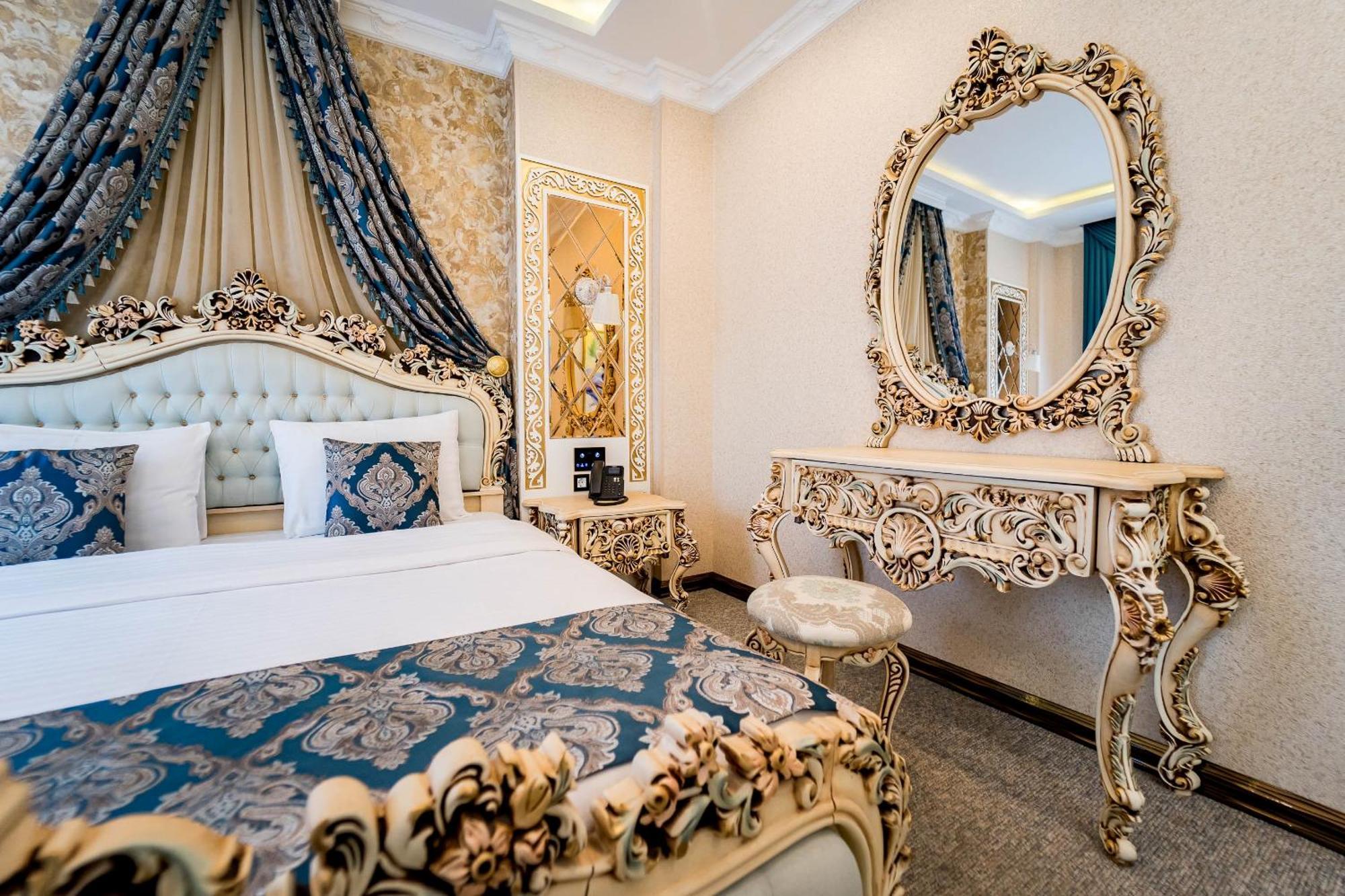 Hotel Aqua Freedom Tbilisi Esterno foto