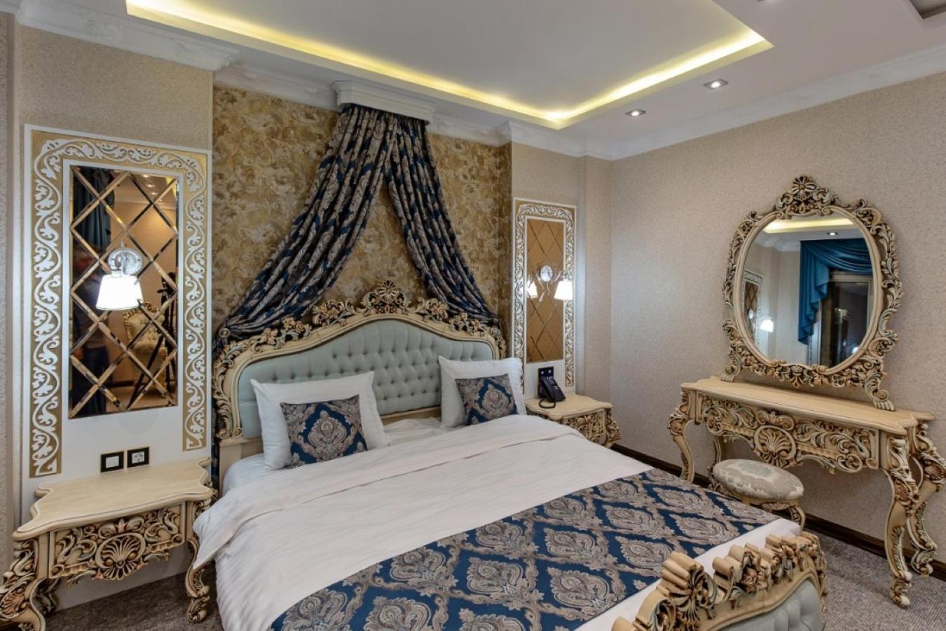 Hotel Aqua Freedom Tbilisi Esterno foto