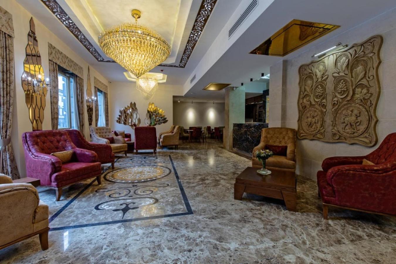 Hotel Aqua Freedom Tbilisi Esterno foto